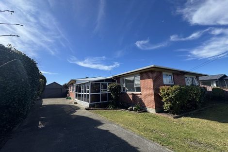 Photo of property in 52 Dunster Street, Burnside, Christchurch, 8053