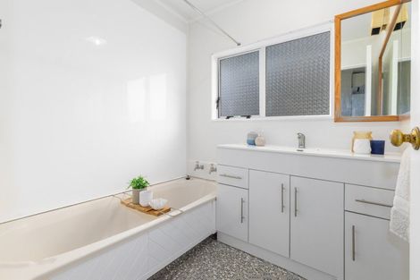 Photo of property in 22 Bodmin Terrace, Camborne, Porirua, 5026