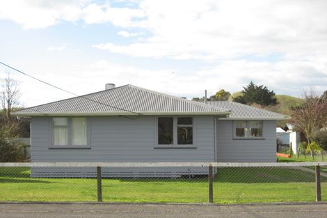 Photo of property in 44 Bibby Street, Waipawa, 4210