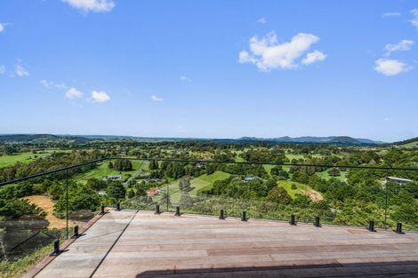 Photo of property in 16 North Ridge Rise, Maunu, Whangarei, 0179