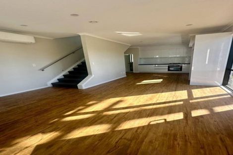 Photo of property in 69 Arimu Road, Papakura, 2110