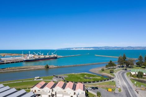 Photo of property in Bay View, 11/90 Customhouse Street, Gisborne, 4010