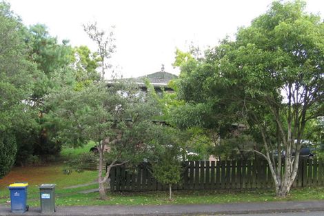 Photo of property in 45 Kemp Road, Massey, Auckland, 0614