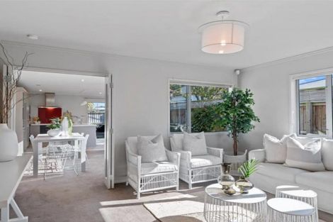 Photo of property in 37 Sherborne Street, St Albans, Christchurch, 8014
