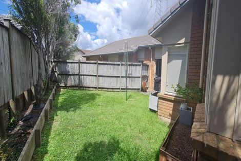 Photo of property in 38 Carrick Glen Avenue, Flat Bush, Auckland, 2019