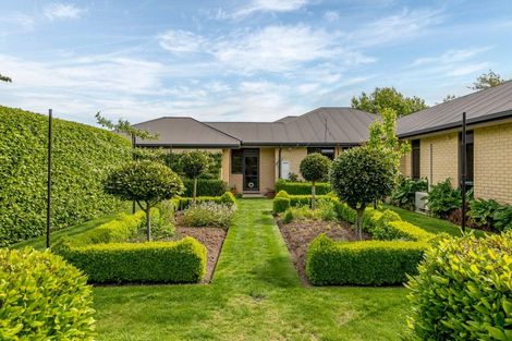 Photo of property in 26 Stonebridge Way, Prebbleton, 7604