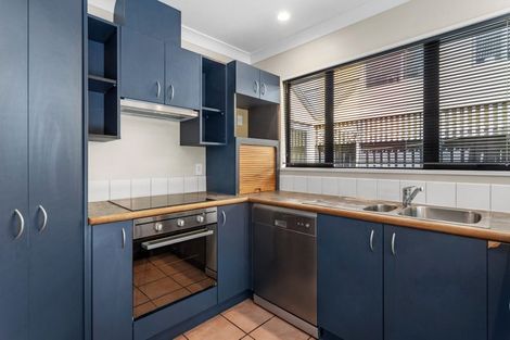 Photo of property in 2/67 Brockworth Place, Riccarton, Christchurch, 8011