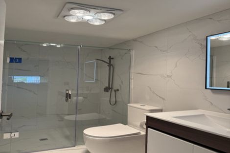 Photo of property in 2 Embling Place, Eastern Beach, Auckland, 2012