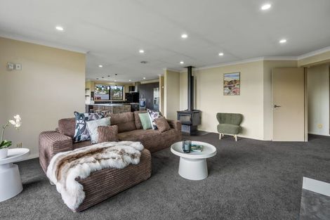Photo of property in 6 Grandvista Drive, Green Island, Dunedin, 9018