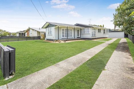 Photo of property in 260 Sandwich Road, St Andrews, Hamilton, 3200