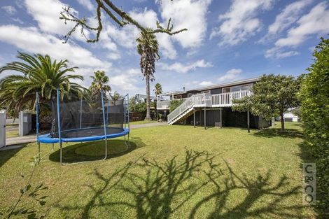 Photo of property in 28 Queen Street, Riverhead, 0820