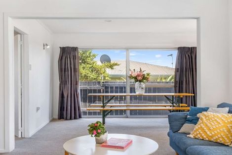 Photo of property in 4a Crombie Street, Bellevue, Tauranga, 3110