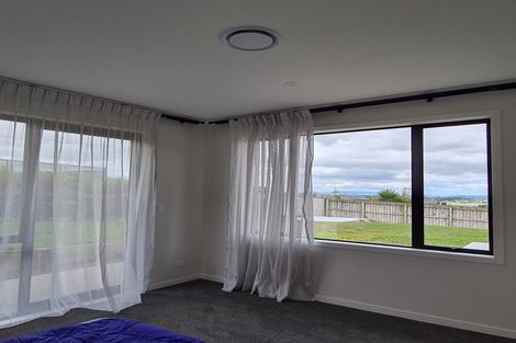 Photo of property in 15 Lawrence Carter Drive, Bombay, 2675