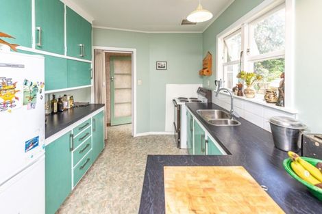 Photo of property in 43 Manuka Street, Castlecliff, Whanganui, 4501