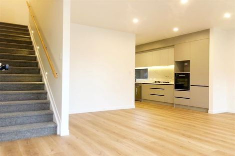 Photo of property in 7 Yellow Pear Lane, Karaka, 2578
