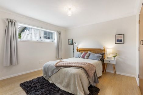 Photo of property in 6b Ely Grove, Wainuiomata, Lower Hutt, 5014