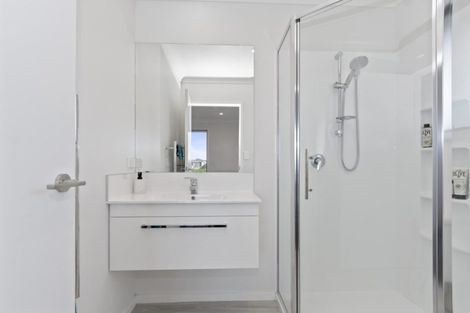 Photo of property in 9 Tamapahore Boulevard, Papamoa Beach, Papamoa, 3118