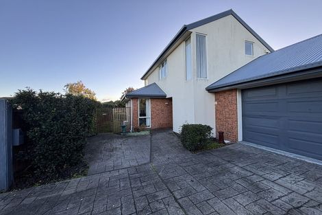 Photo of property in 4 Rosefield Lane, Northcote, Christchurch, 8052