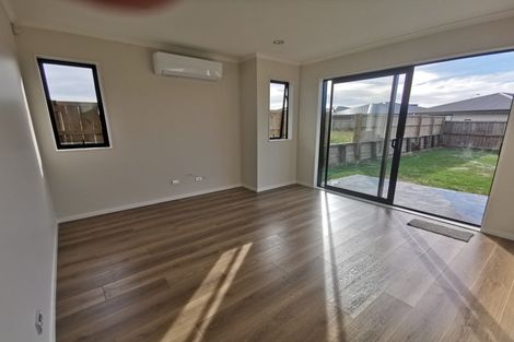 Photo of property in 17u8 North Ridge Drive, Rototuna North, Hamilton, 3281