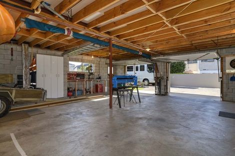 Photo of property in 18 Tainui Street, Matua, Tauranga, 3110