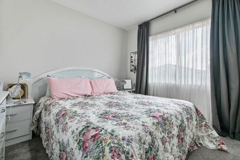 Photo of property in 85 Templeton Place, Clendon Park, Auckland, 2103