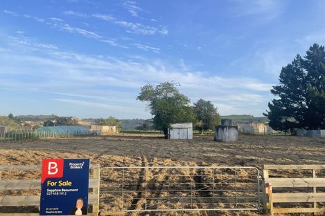 Photo of property in 5216 State Highway 1, Ohingaiti, Kimbolton, 4785