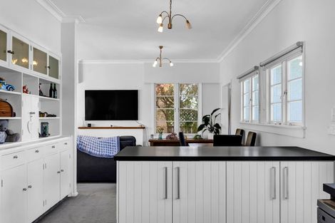 Photo of property in 85 Puriri Street, Hawera, 4610