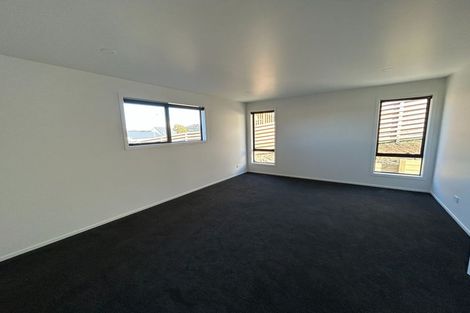 Photo of property in 37 Tomtit Crescent, Lake Hawea, 9382