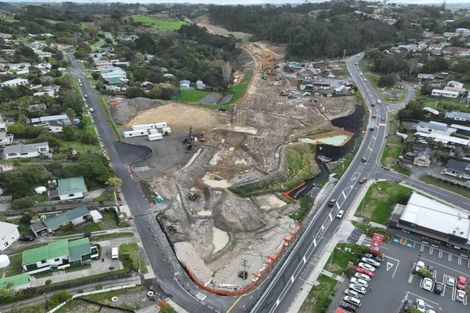 Photo of property in 1364 Whangaparaoa Road, Army Bay, Whangaparaoa, 0930