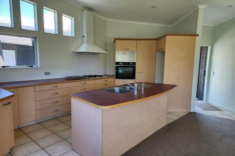 Photo of property in 4a Rahui View, Oakura, 4314