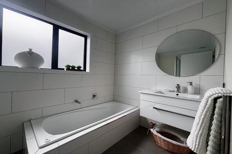 Photo of property in 15 Winstone House Road, Paerata, Pukekohe, 2124