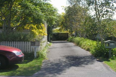 Photo of property in 2/32 Gladstone Road, Northcote, Auckland, 0627