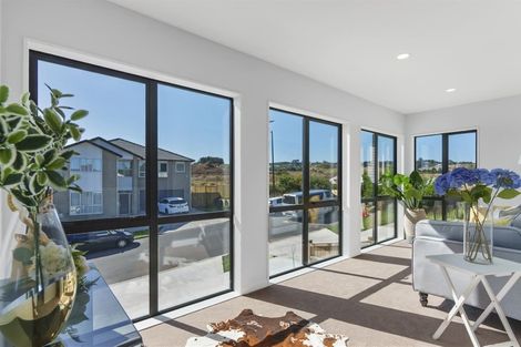 Photo of property in 39 Lisnoble Road, Flat Bush, Auckland, 2019