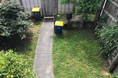 Photo of property in 49 Rakich Place, Henderson, Auckland, 0612