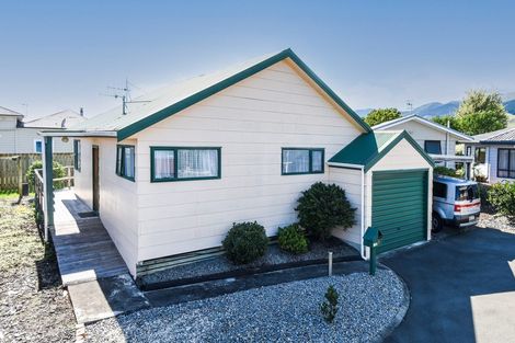 Photo of property in 14 Fernlea Rise, Richmond, 7020