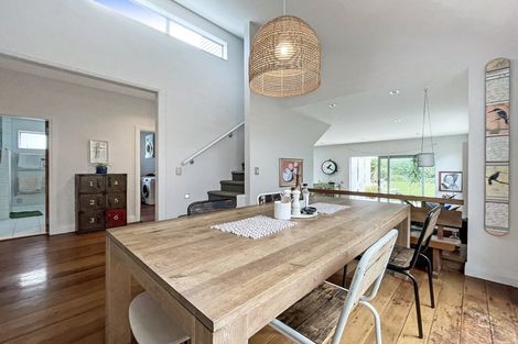 Photo of property in 26 Mantell Street, Seatoun, Wellington, 6022