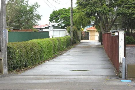 Photo of property in 1/98 Beach Road, Pahurehure, Papakura, 2113