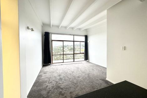 Photo of property in 17f1 Wrights Hill Road, Karori, Wellington, 6012