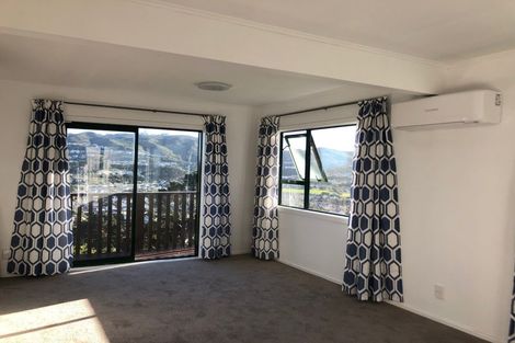 Photo of property in 3 Anzia Way, Johnsonville, Wellington, 6037