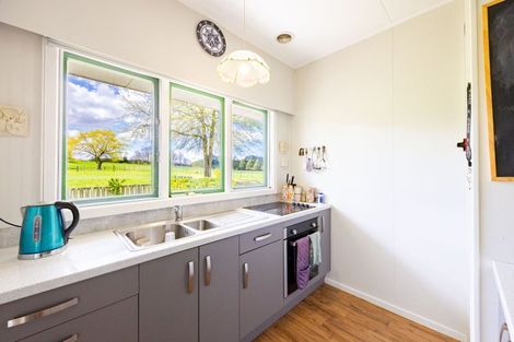 Photo of property in 96 Tikokino Road, Waipawa, 4273