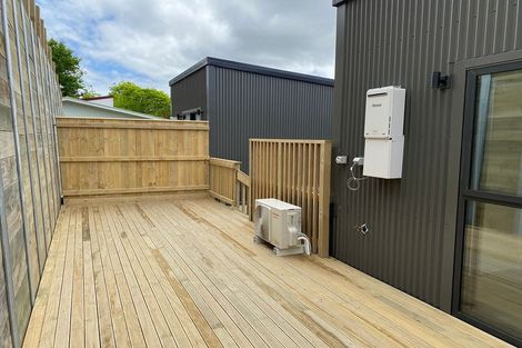 Photo of property in 10 Main Road, Wainuiomata, Lower Hutt, 5014