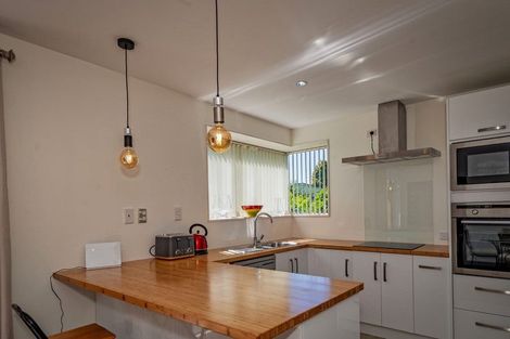 Photo of property in 8 Gatonby Place, Avonhead, Christchurch, 8042