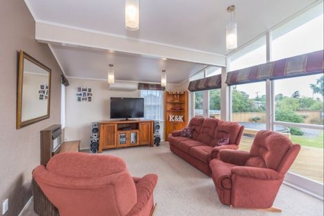 Photo of property in 17 Parsons Avenue, Levin, 5510