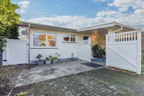 Photo of property in 2/56 Golf Road, Tahunanui, Nelson, 7011