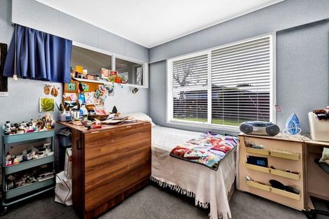 Photo of property in 18 Kowhai Street, Hawera, 4610