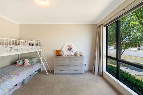 Photo of property in 47 Geneva Terrace, Kelvin Grove, Palmerston North, 4414