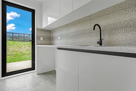 Photo of property in 1 Waipuke Street, Pokeno, 2472