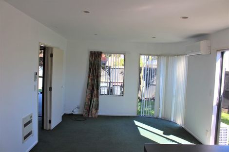 Photo of property in 74 Mandeville Street, Riccarton, Christchurch, 8011