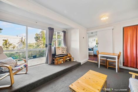 Photo of property in 4 Huntingdon Street, Northland, Wellington, 6012