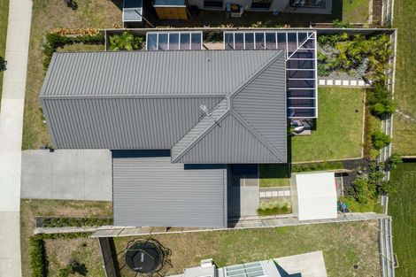 Photo of property in 23 Kukuwai Avenue, Red Beach, 0932